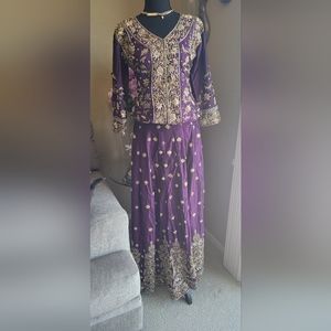 Hindu  suit skirt and blouse